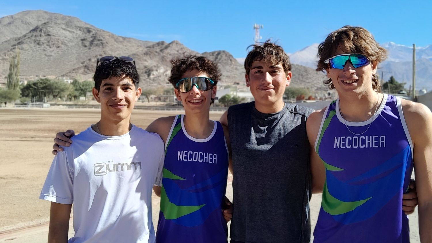Atletas locales en Cachi. Valentino Rodríguez, Tiago Rojas, Agustín Montero y Santino Marchetti
