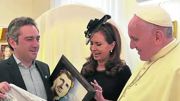 “Un pastor con olor a ovejas”: el recuerdo de Larroque tras la muerte del Papa Francisco