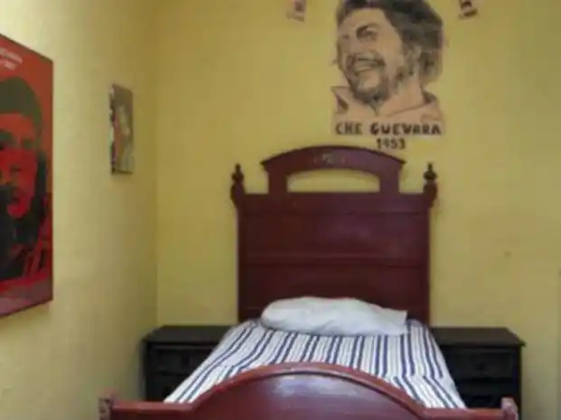 En una pensión se puede usar la cama en la que durmió el Che Guevara por 9 dólares