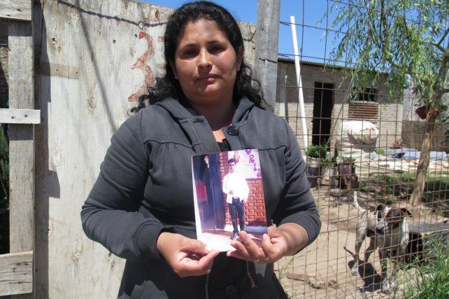 Enseñaba a conducir una moto y lo mataron para robársela