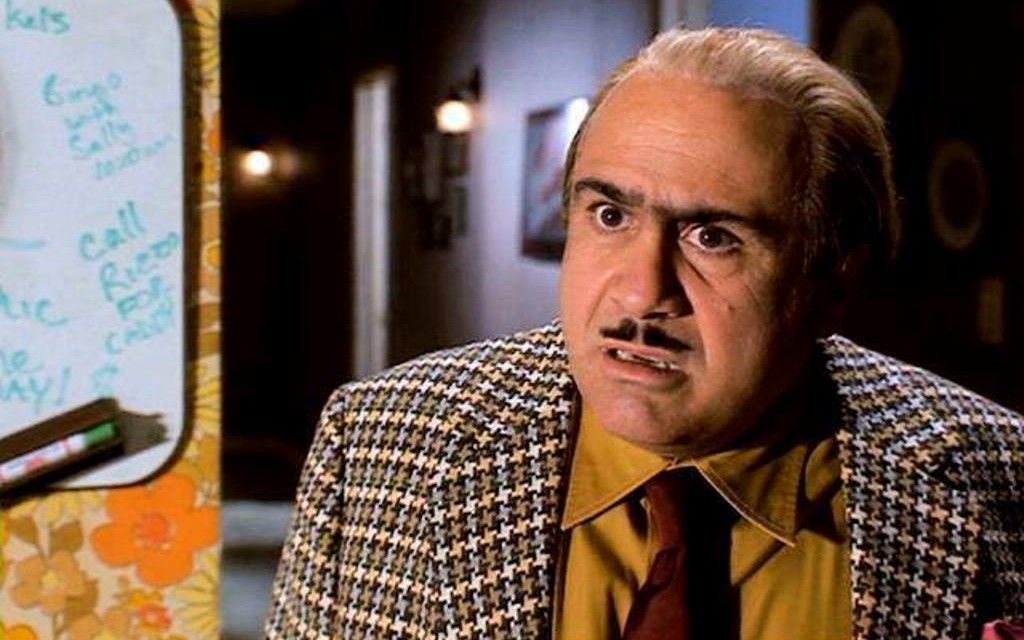 Danny DeVito es, además de un actor famoso, un director con un puñado de comedias negras destacadas.