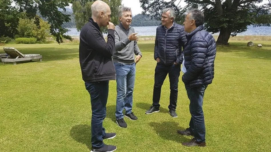 Los principales referentes de Juntos por el Cambio harán una reunión virtual tras cruces internos