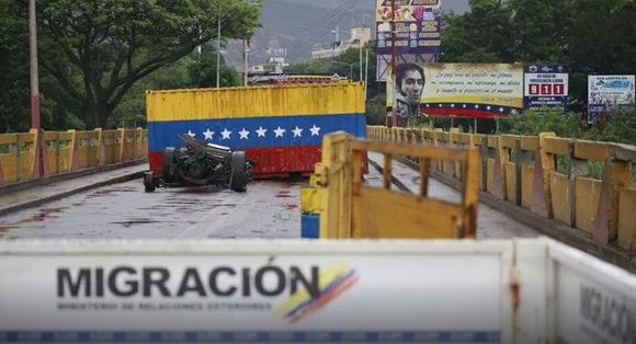 Solicitan reactivación del paso de carga internacional