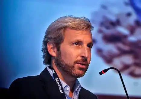 Frigerio: "No vamos a abrir la importación en forma indiscriminada"