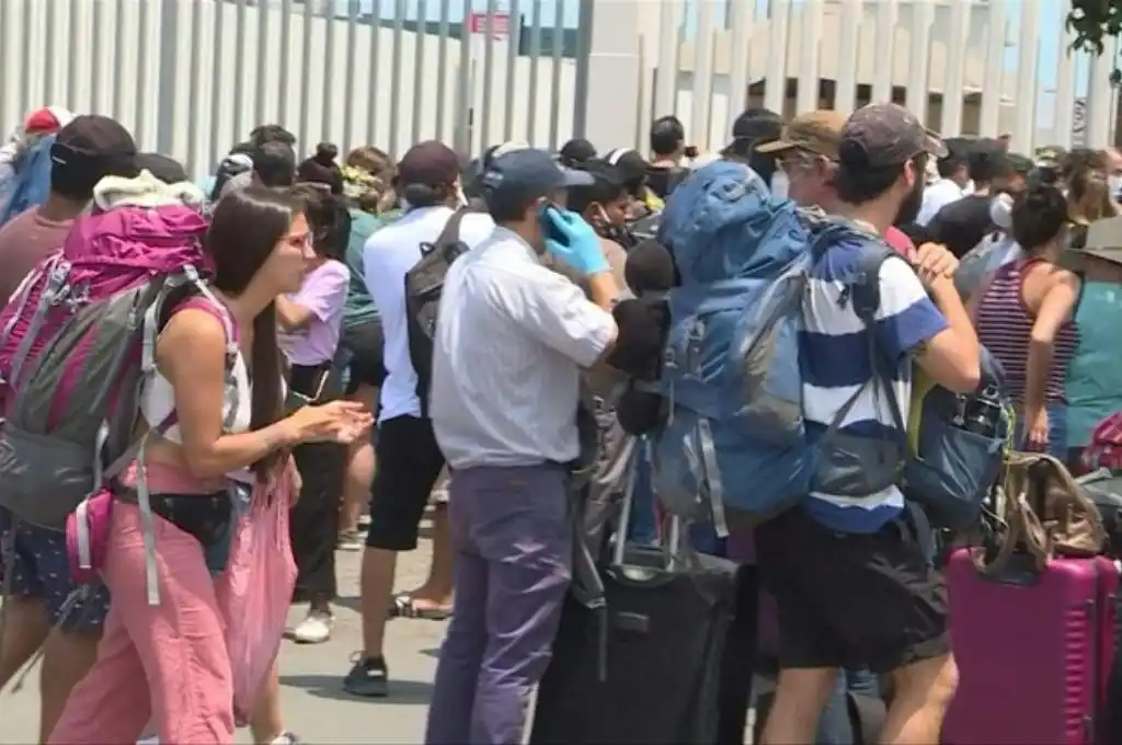 Chile anunció el cierre de fronteras tras detectar la variante Delta