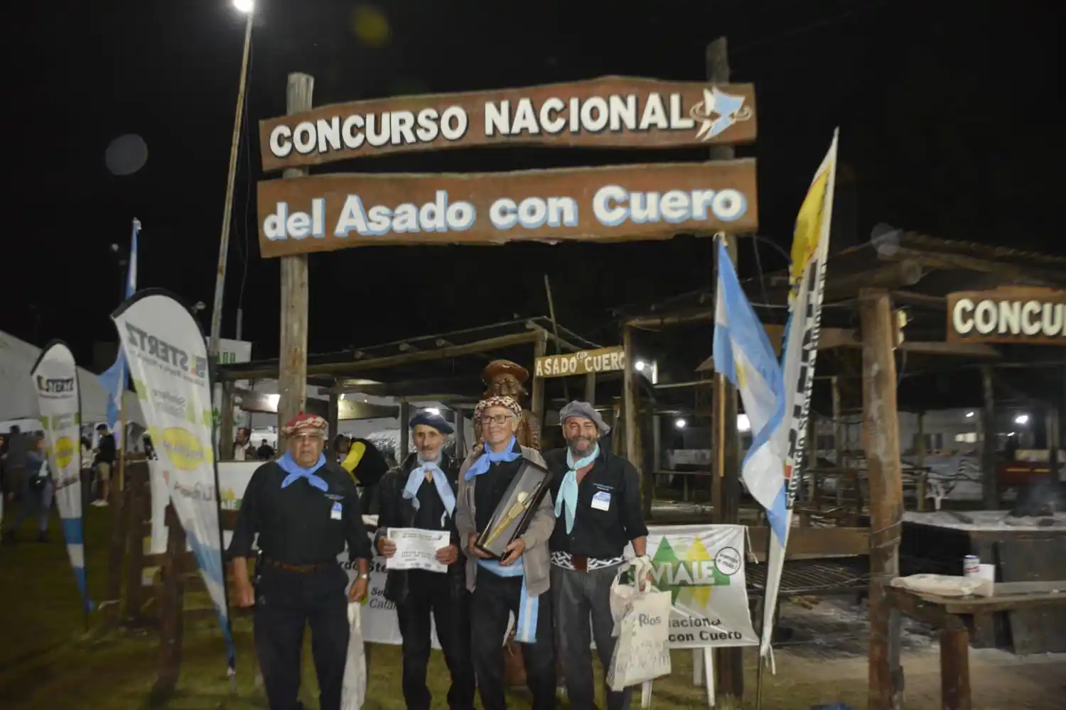 Asadores Criollos de Funes se coronan campeones del Concurso Nacional de Asadores 2024