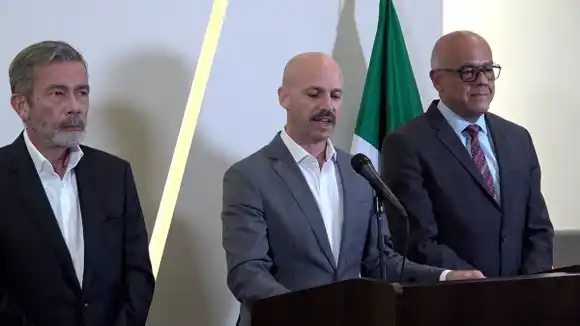 «NEGOCIAR ES LA ÚNICA VÍA» ¿Por qué España apoya el diálogo en Venezuela?