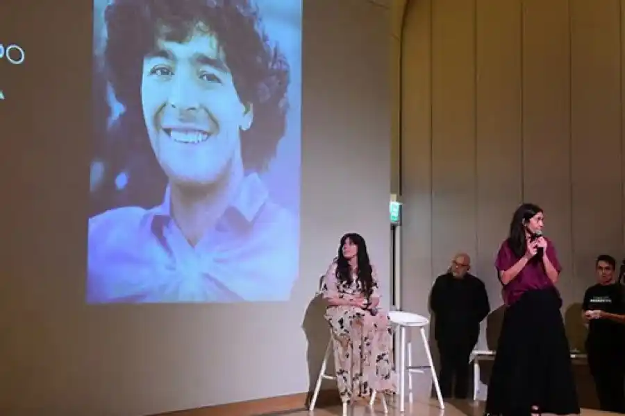 ⁣La Fundación Maradona presentó el "M10 Memorial"