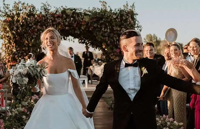 La primera foto de Ricky Montaner y Stefi Roitman como marido y mujer