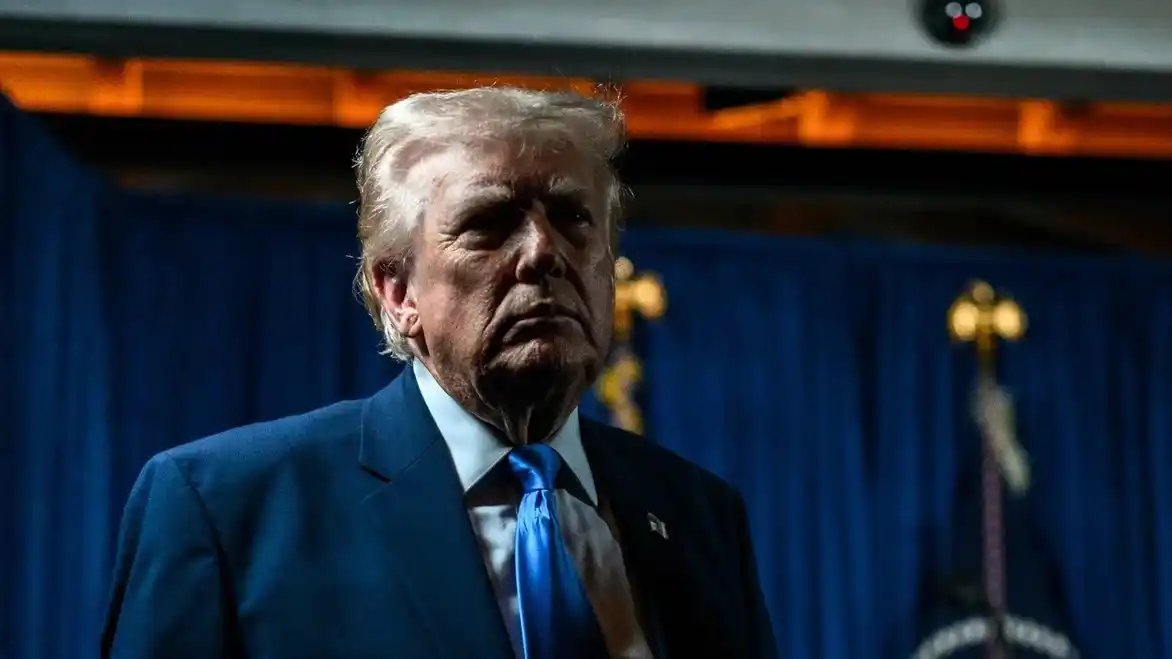 Trump, en medio de otra crisis en su país