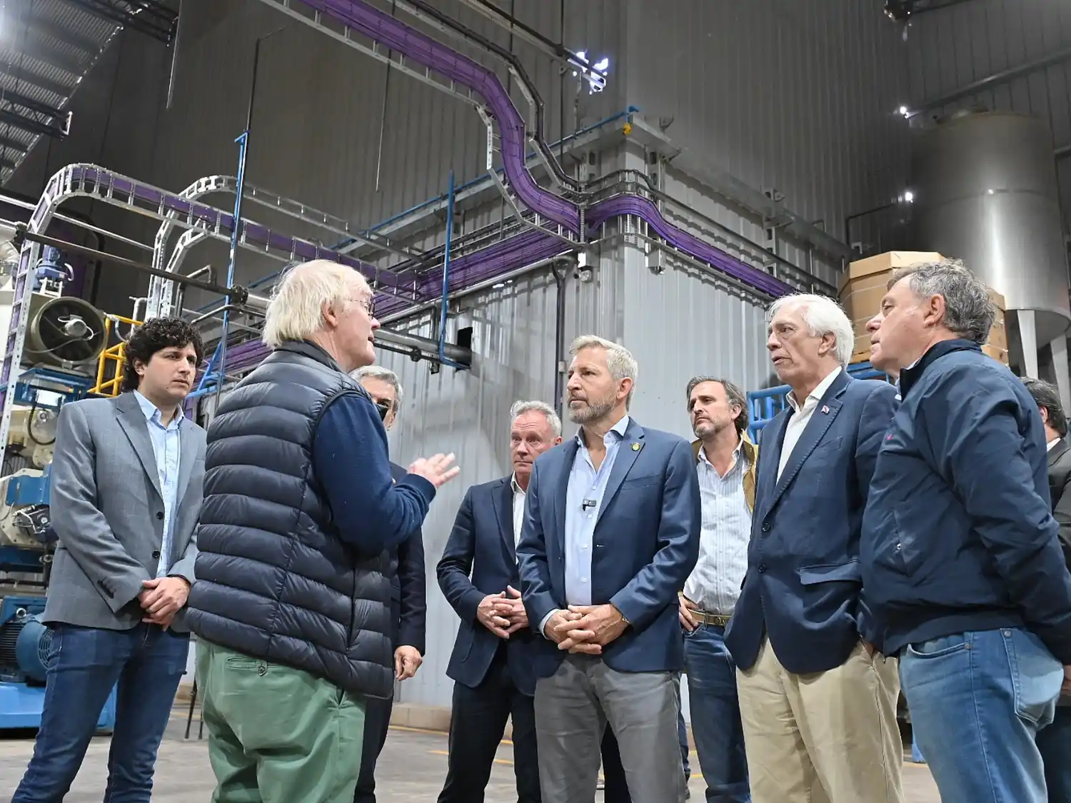 Frigerio anunció incentivos a la inversión, créditos verdes y una baja histórica de impuestos