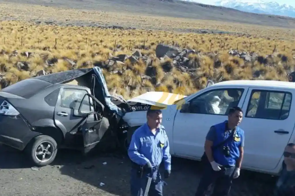 Accidente fatal en la Ruta 40: fallecieron tres personas