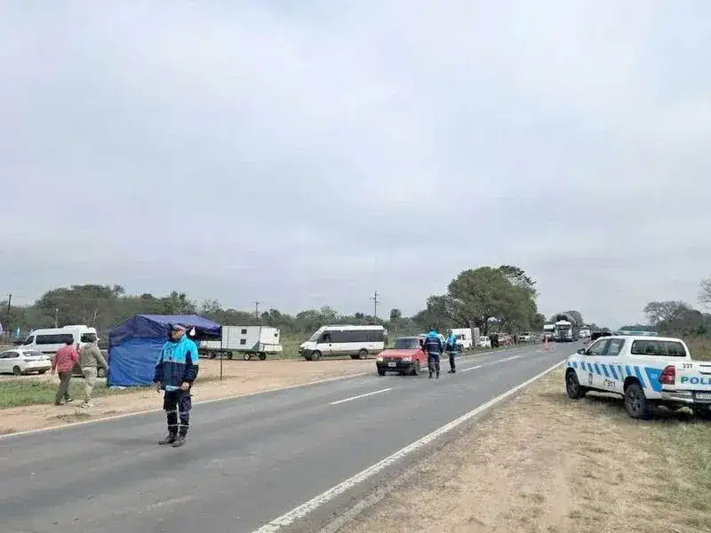 Importante despliegue policial sobre la 
ruta nacional N.º 81 por el Festival Yvy-Porá