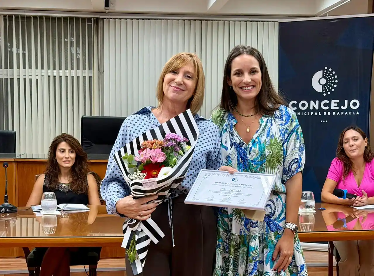El Concejo Municipal reconoció a mujeres destacadas en una nueva edición de “Mujeres que dejan huellas” - 1