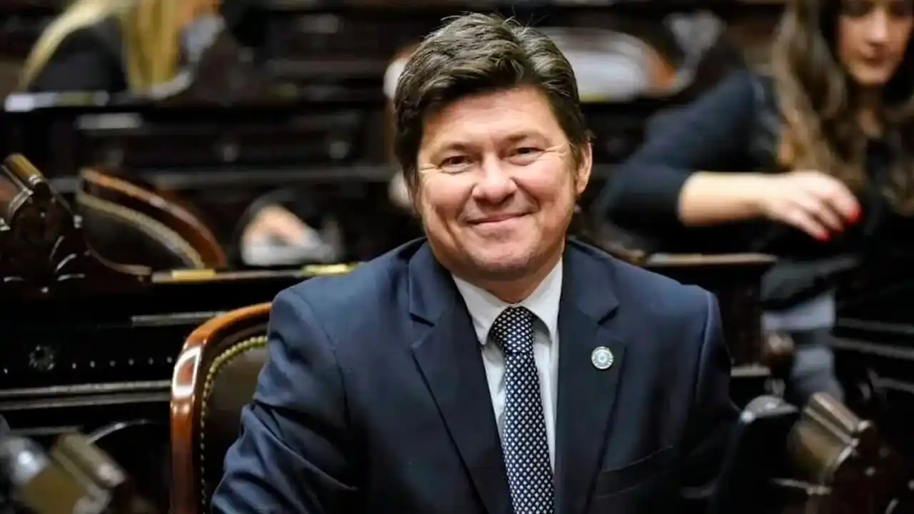 Lisandro Almirón, diputado nacional y candidato a gobernador de La Libertad Avanza.