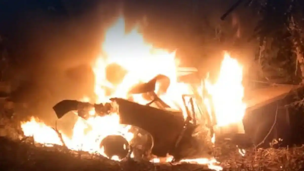 ¡OTRO VEHÍCULO INCENDIADO! Mueren dos personas y otras quedan heridas tras accidente en Yaracuy