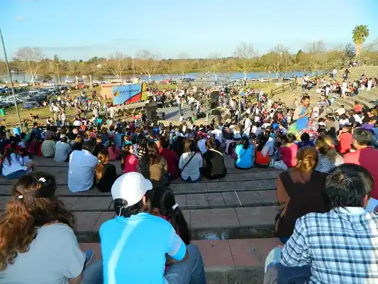 Los chicos festejaron el “Día del Niño” con música, magia y juegos