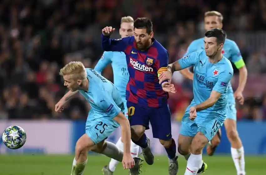 Barcelona no pudo con Slavia Praga de local e igualó sin goles