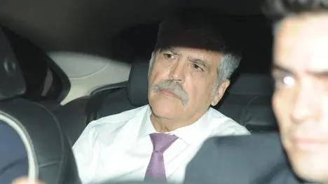 Internaron al Ministro De Vido por una hemorragia abdominal