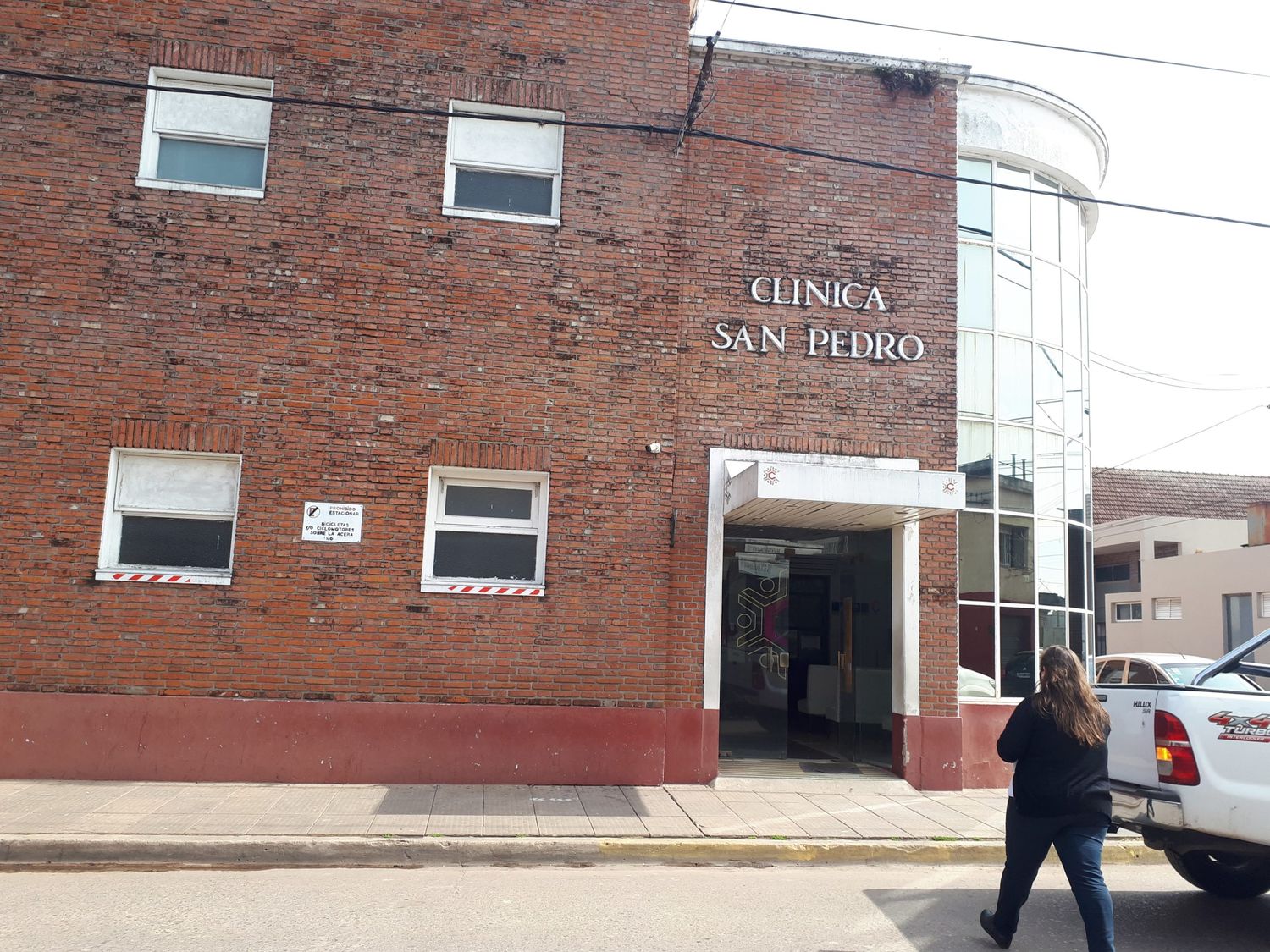 Hermetismo en la Clínica San Pedro tras la renuncia de Schiaffino, Sayago y Dubini al área de internación COVID-19