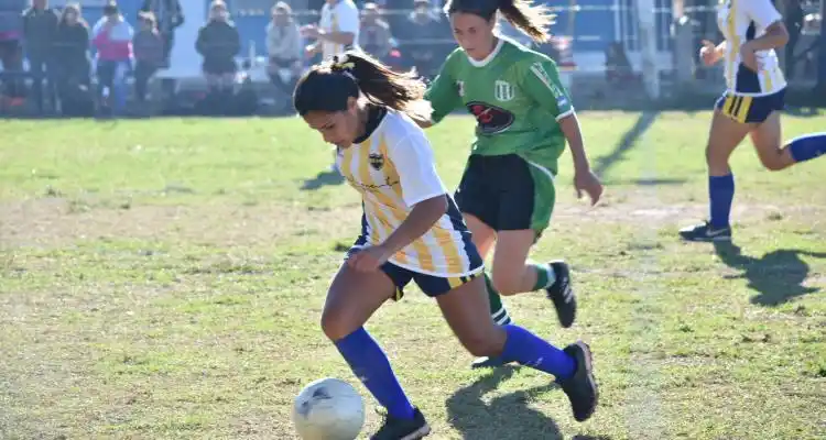 Torneo Ludmila Manicler: La tercera jornada se jugó en Pescadores y dejó a América y Las Palmeras punteros