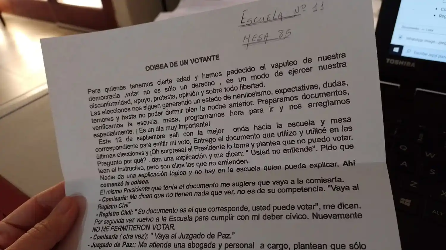 “Odisea de un votante”: se presentó 3 veces en la mesa porque le rechazaban el documento