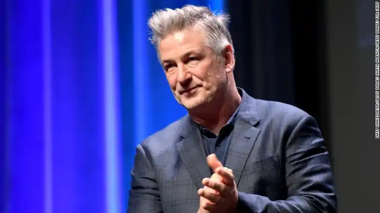 Impactante: así fue el momento en que Alec Baldwin mató a la directora de fotografía