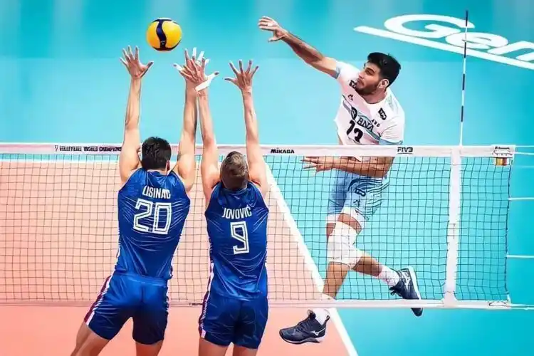 Palacios entre los convocados
para buscar el boleto a París