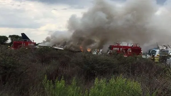 Cae un avión de pasajeros en  México