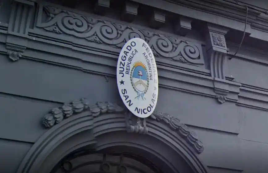 San Nicolás: Piden juicio oral para prefecto por sustraer y usar celulares que estaban bajo custodia
