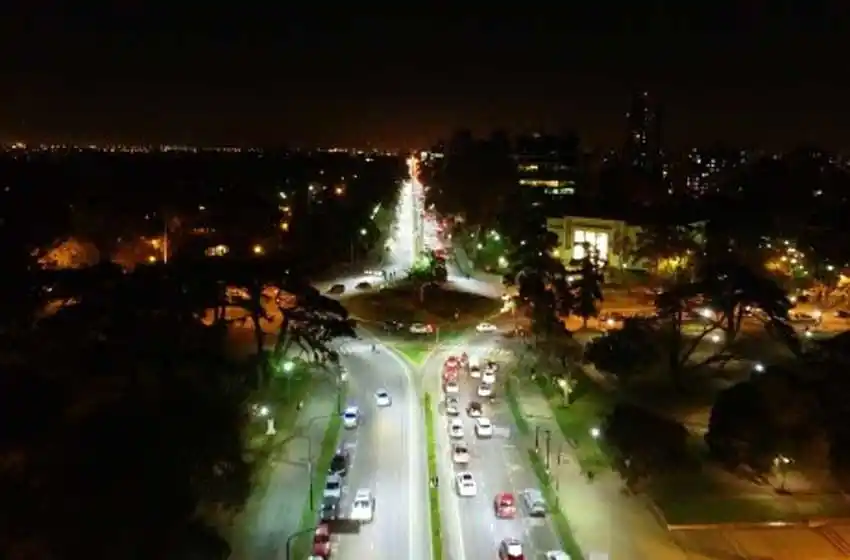 La Municipalidad inaugura la nueva iluminación led en Paseo Pellegrini