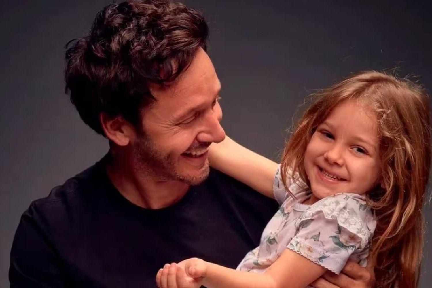 Benjamín Vicuña mostró el nuevo look de su hija Magnolia: “Me dejaron a una adolescente“