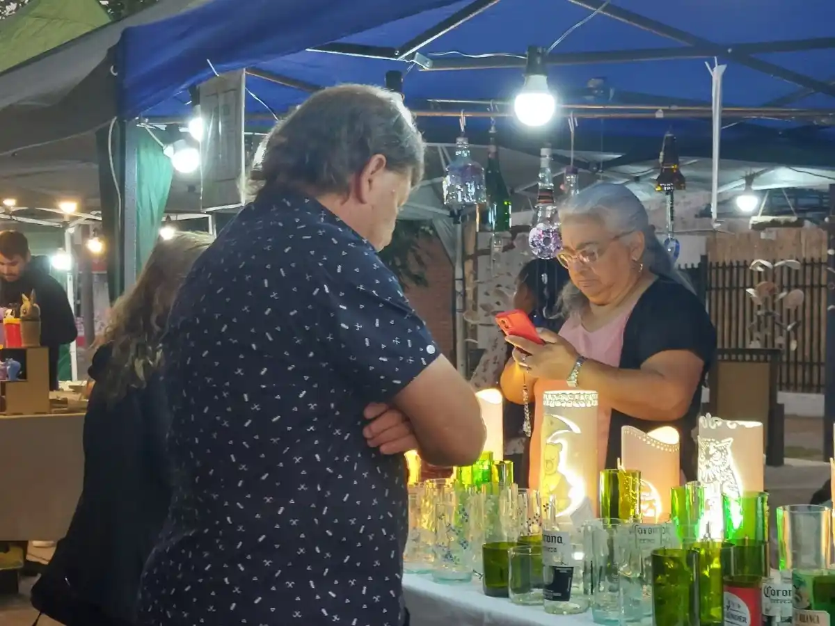 Este domingo, llega una nueva edición del Paseo ferial en calle Brown.
