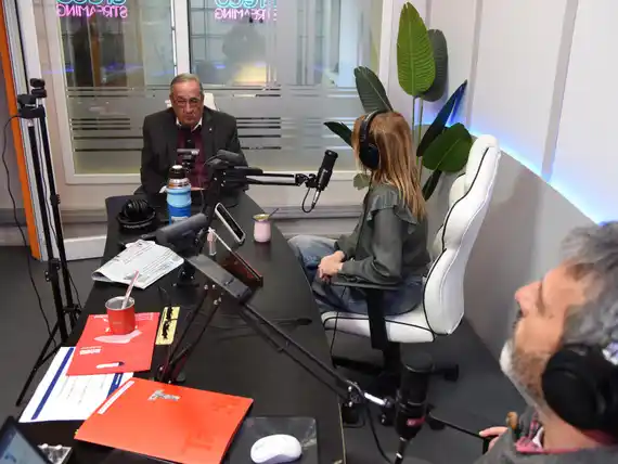 Sin lecturas y renegando del lunghismo, el Intendente y los dos años al frente del Municipio