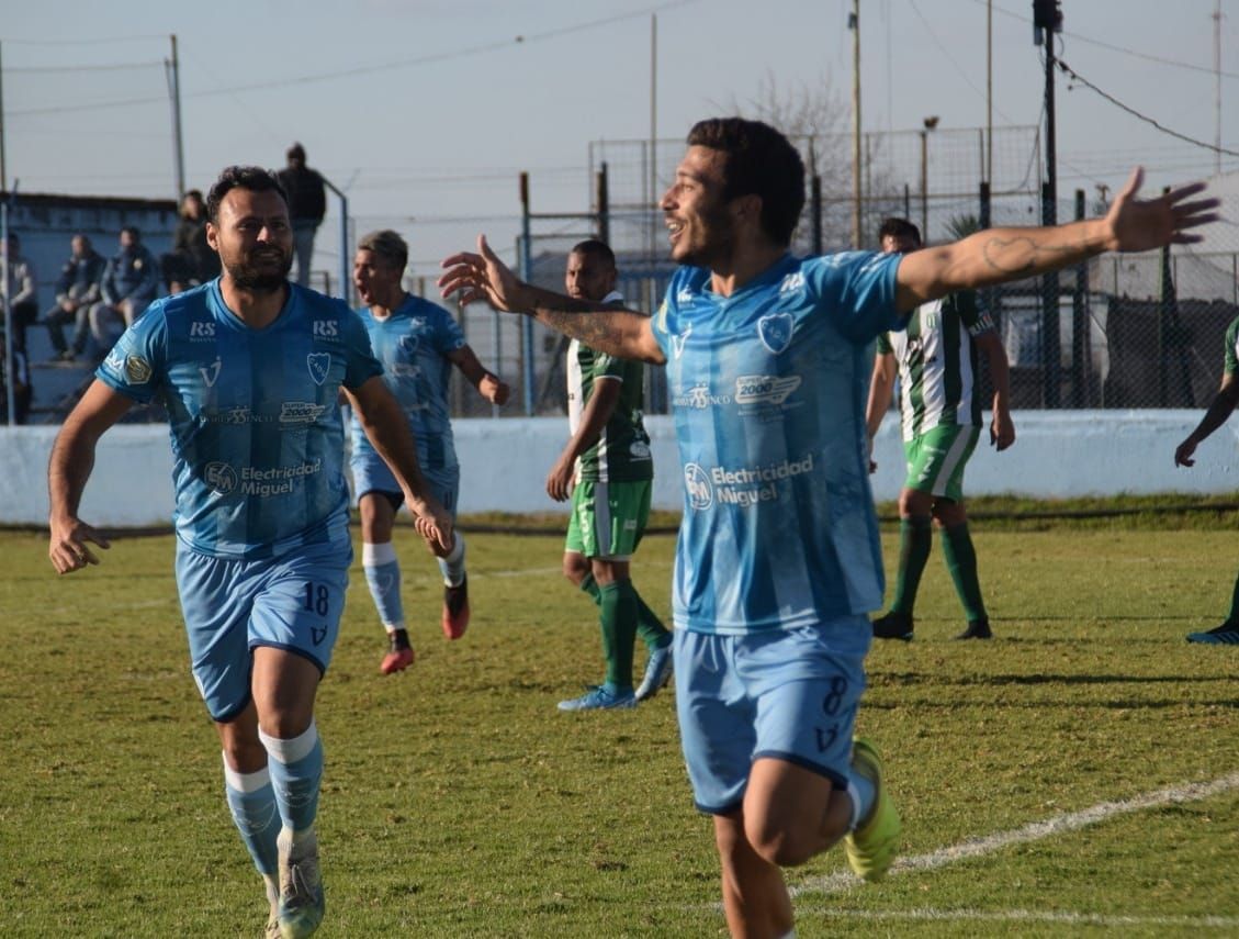 B Metropolitana: con gol de Alejo Macelli, Defensores Unidos ganó y no se baja de la pelea por el título