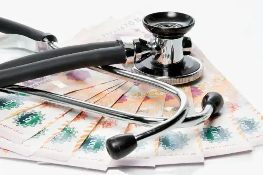 El 2025 comenzará con un nuevo aumento confirmado de las prepagas, ¿cuánto subirán?