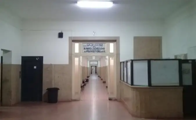 Una menor de 13 años fue violada en un hospital: el acusado tenía a su mujer internada
