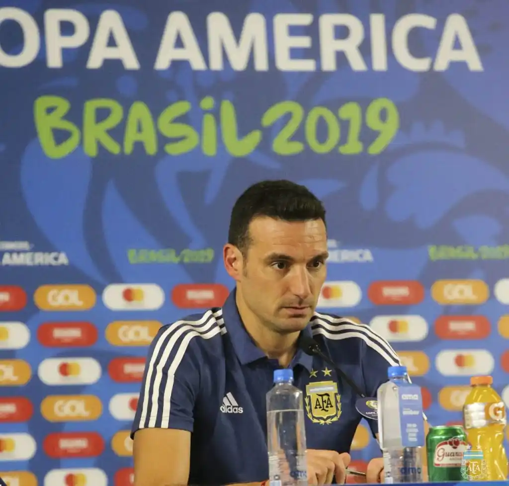 Scaloni fue confirmado para las Eliminatorias