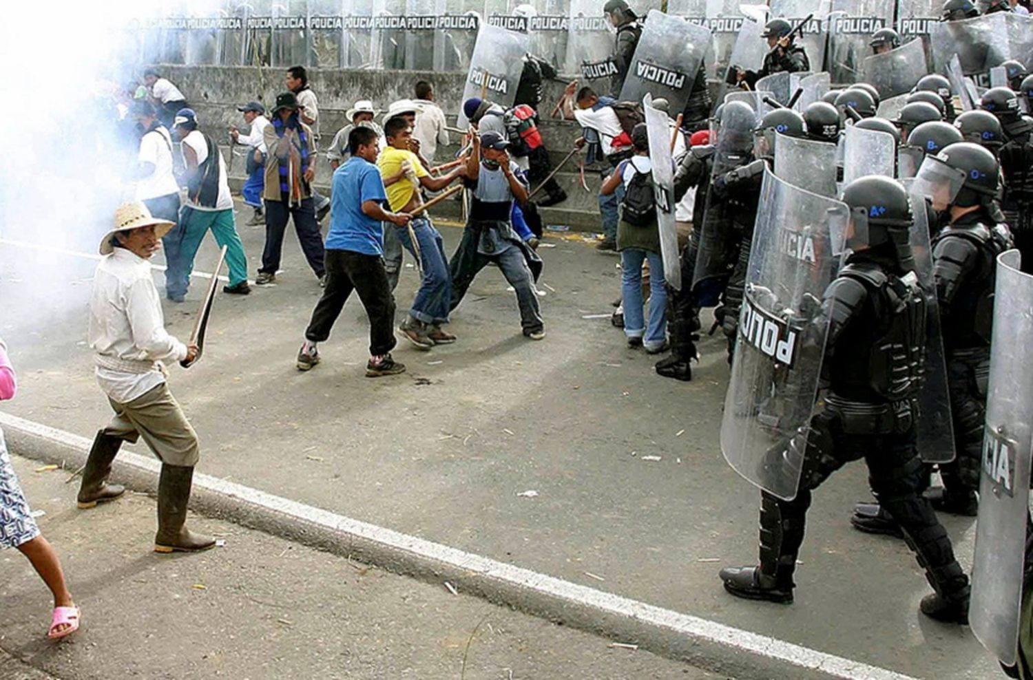 Jornada de movilización y paro nacional tras una semana de protestas y represión