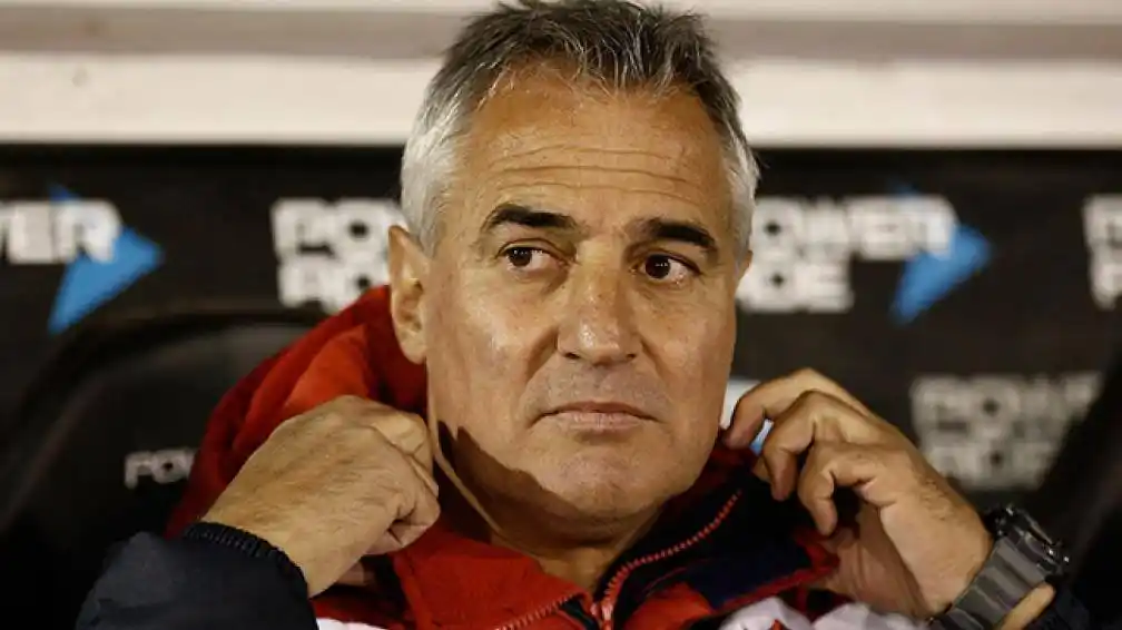 Disertación de Leonardo Madelón en Crespo