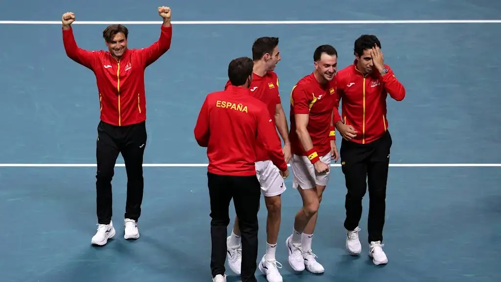 El desahogo del elenco español.