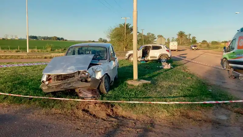 Siniestro fatal entre dos autos: falleció una mujer de 51 años