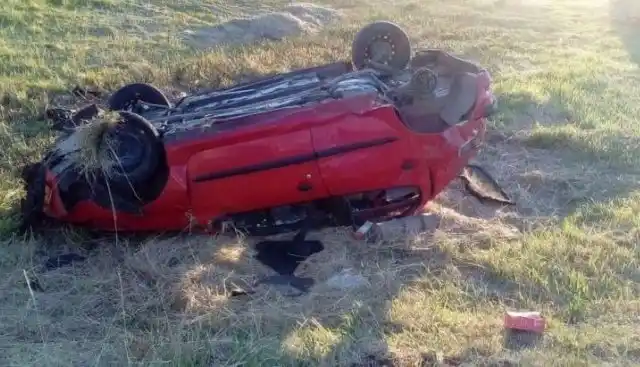 Mueren dos mujeres tras un vuelco en la ruta 2