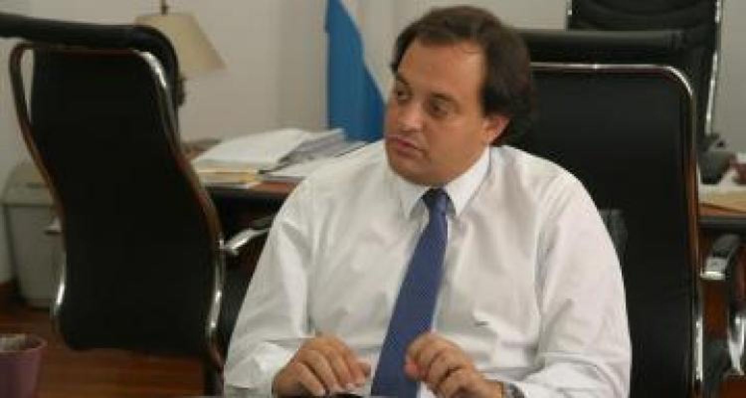 Ferré anunció una inversión de más de $300.000.000 por parte de un grupo supermercadista