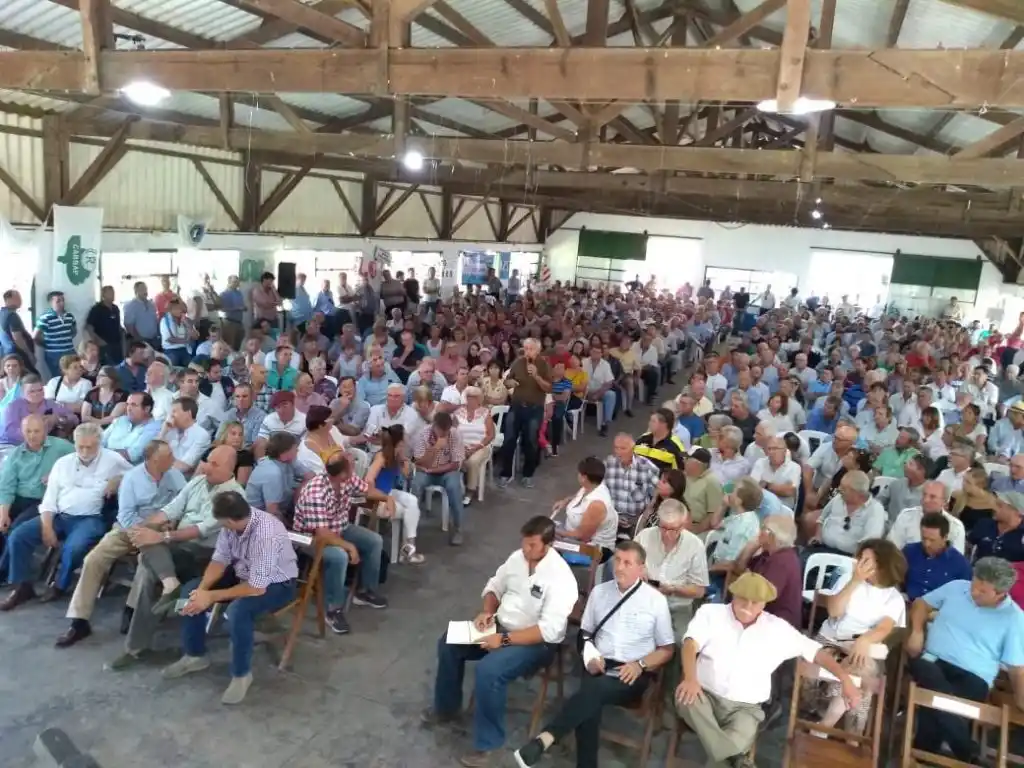 Tandil apoyó un posible plan de lucha del campo y rechazó la presión impositiva