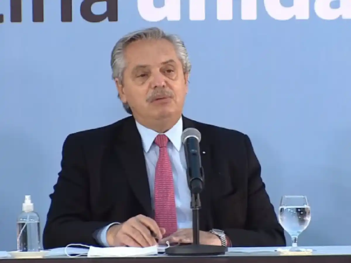 Fernández, sobre las Islas Malvinas: "Es un reclamo legítimo que nos devuelvan la tierra que nos usurparon"