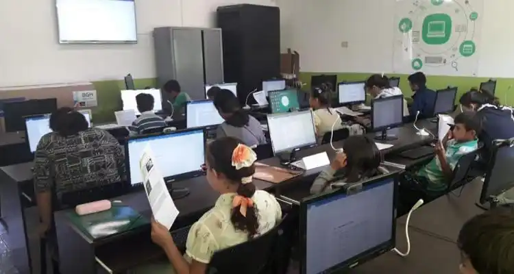 Punto digital en el CIC: Un espacio de encuentro y aprendizaje para grandes y chicos