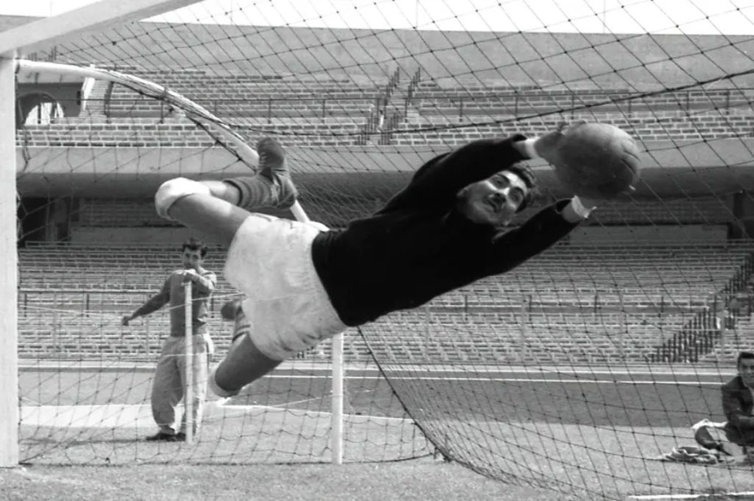 Murió Antonio “La Tota” Carabajal, leyenda del fútbol mexicano