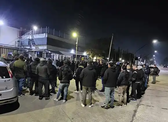 Huggies cerró su planta en Pilar y dejó a 220 familias en la calle: "Te dejan sin sustento de un día para el otro"