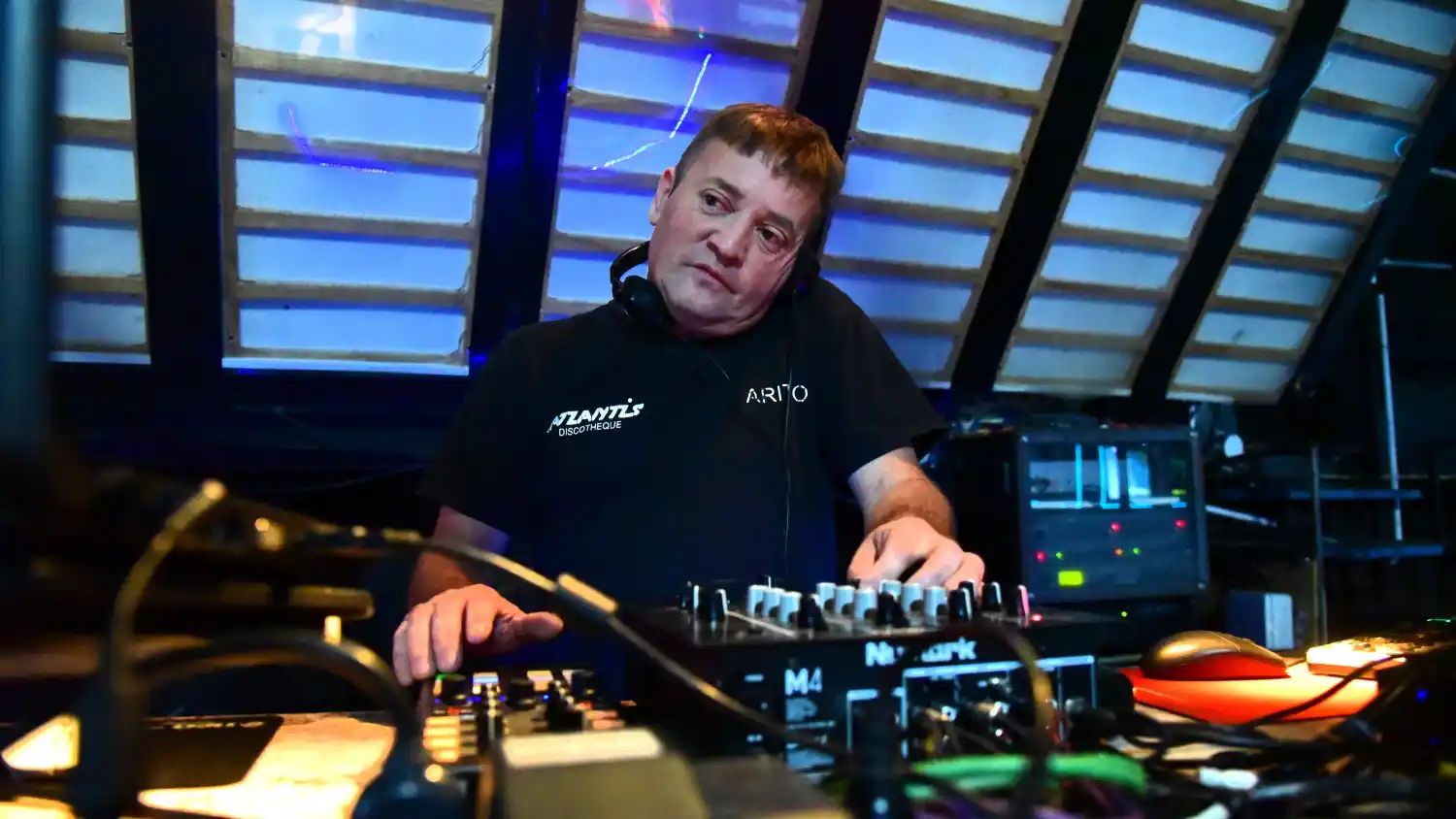 Tristeza por la muerte de Ariel “Arito” Vázquez, reconocido DJ de San Francisco